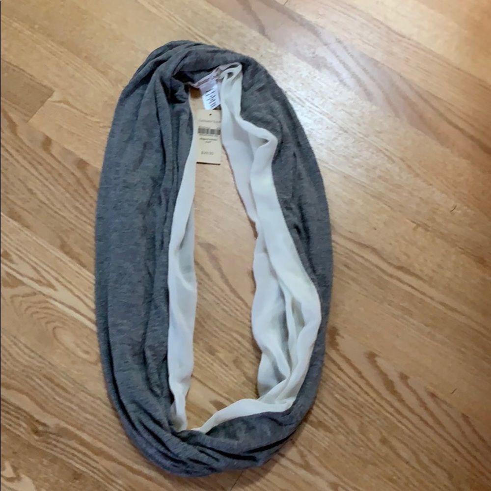 Ladies scarf